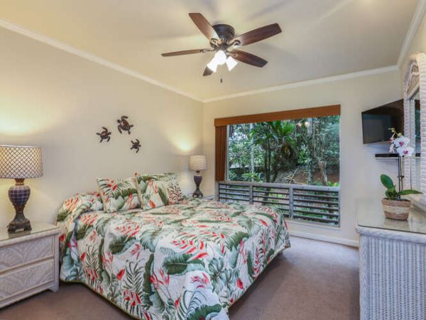 Princeville Oceanfront Two Bedroom Vacation Condo