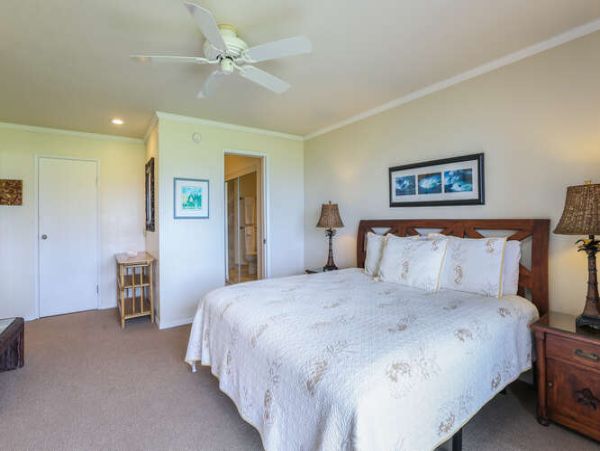 Princeville Oceanfront Two Bedroom Vacation Condo