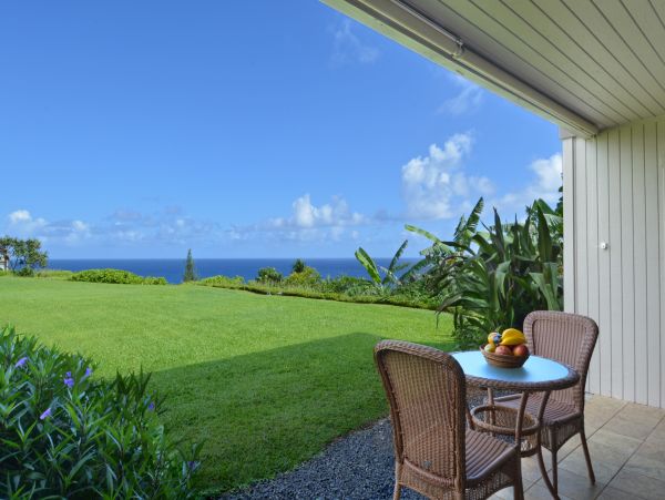 Princeville Oceanfront Two Bedroom Vacation Condo