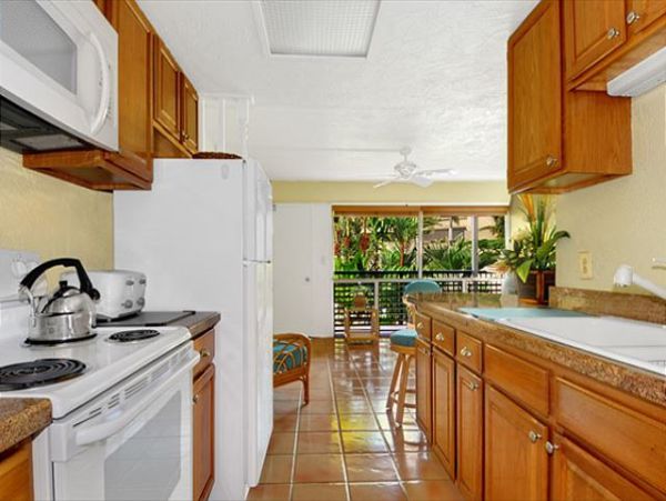 Poipu Kauai Vacation Rental - 1 Bedroom Condo Near Beach & Gardens