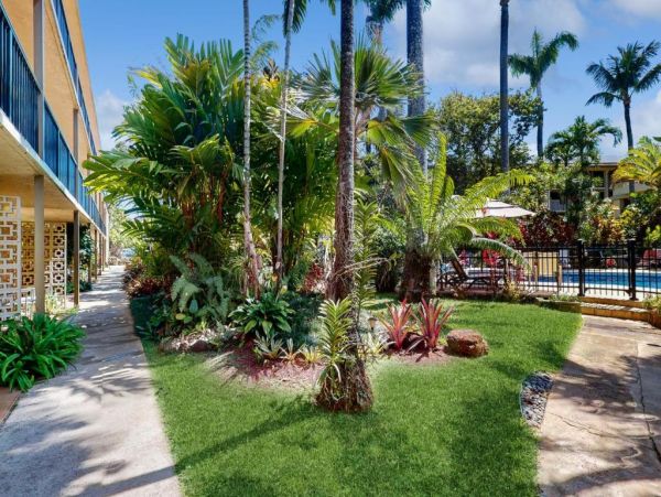 Poipu Kauai Vacation Rental - 1 Bedroom Condo Near Beach & Gardens