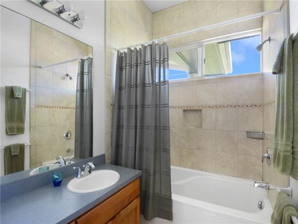 Princeville Home 957728