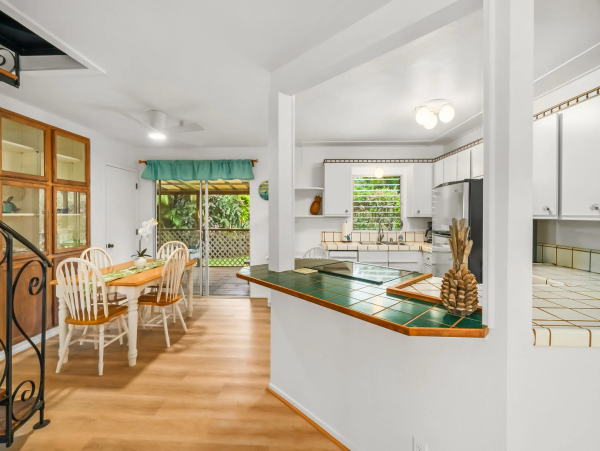 Charming 3-Bedroom Retreat in the Heart of Princeville - A True Island Gem