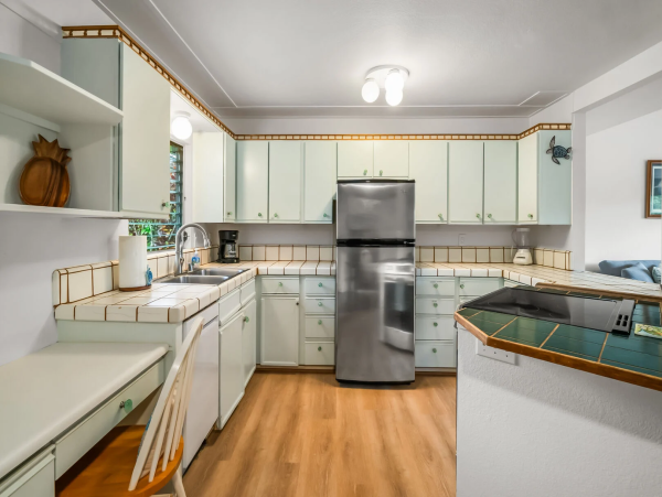Charming 3-Bedroom Retreat in the Heart of Princeville - A True Island Gem