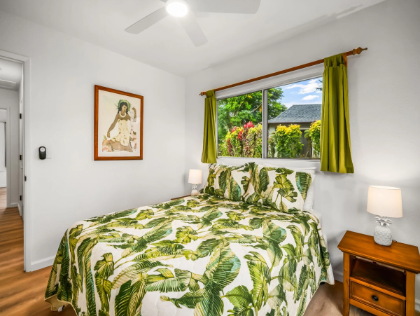 Charming 3-Bedroom Retreat in the Heart of Princeville - A True Island Gem