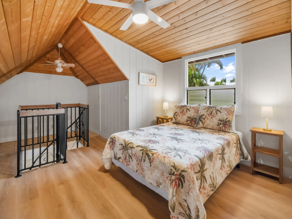 Charming 3-Bedroom Retreat in the Heart of Princeville - A True Island Gem