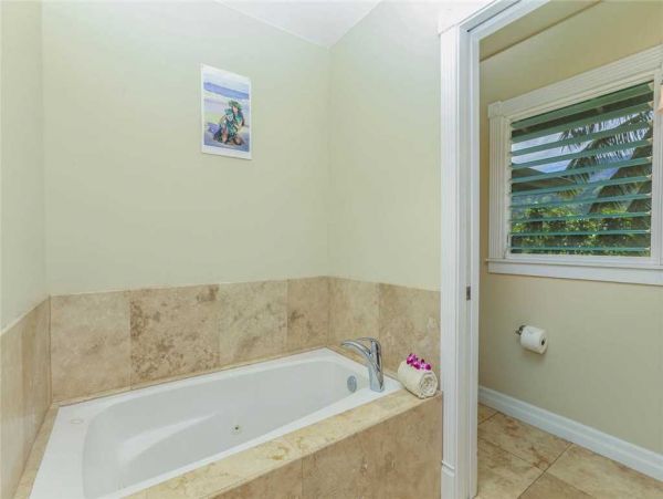 Hanalei Vacation Rental – 4-Bedroom Kauai Ocean View Home Near Hanalei Bay