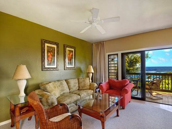 Princeville One Bedroom Beach Condo Ocean Views