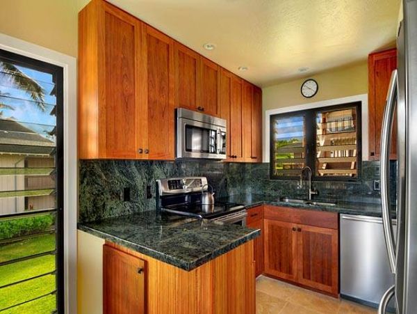Princeville One Bedroom Beach Condo Ocean Views