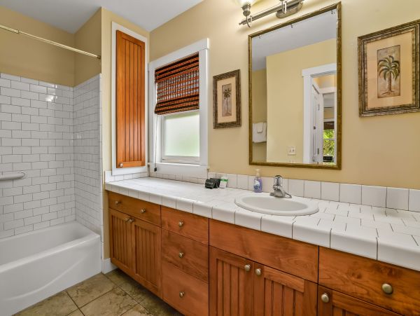 Luxury Kauai Vacation Rentals in Princeville - Comfort and Adventure Await