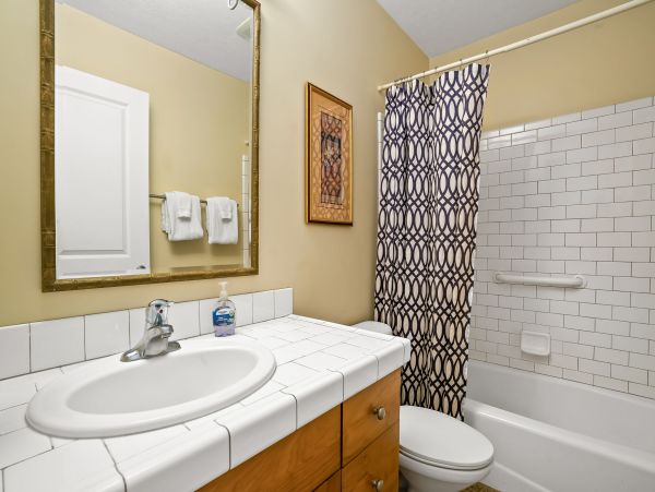 Luxury Kauai Vacation Rentals in Princeville - Comfort and Adventure Await
