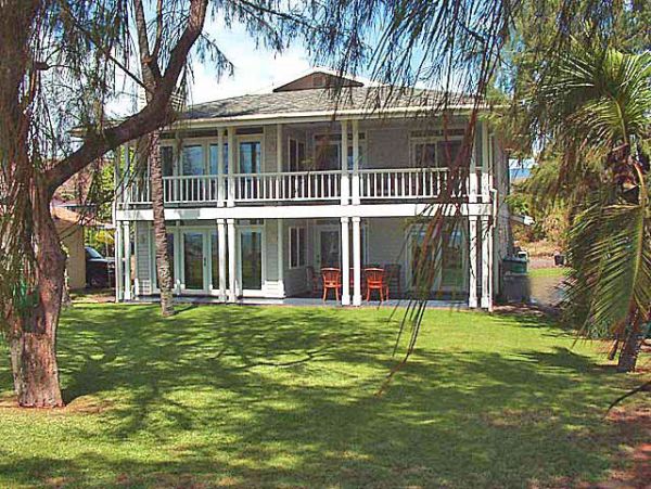 Kauai Oceanfront Four Bedroom Vacation Rental Home
