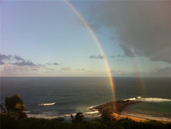 Three Bedroom Oceanfront Home in Kauai