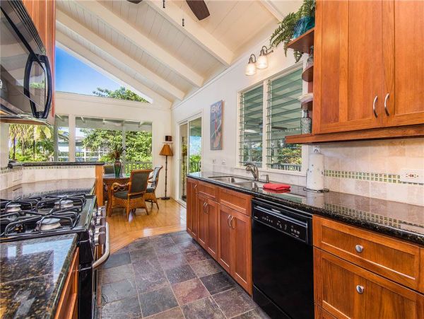 Princeville Home 957795