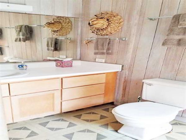 Princeville Home 957815