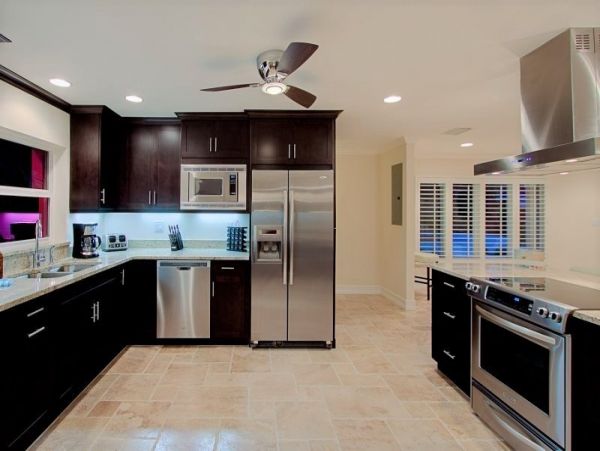 Fort Myers Vacation Rental Home with Private Pool Sleeps 6