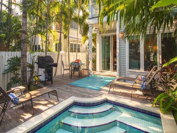 Key West Lovely Vacation Pool Home Sleeps 8 Guests
