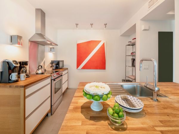 Luxury 3 Bedroom Vacation Condo with Panoramic Ocean Views