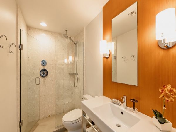 Luxury 3 Bedroom Vacation Condo with Panoramic Ocean Views