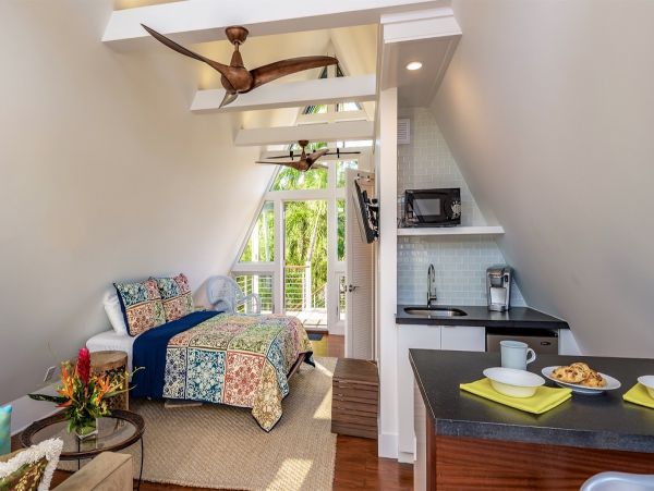 Beautiful 4 Bedroom Home  with Private Pool on Key West