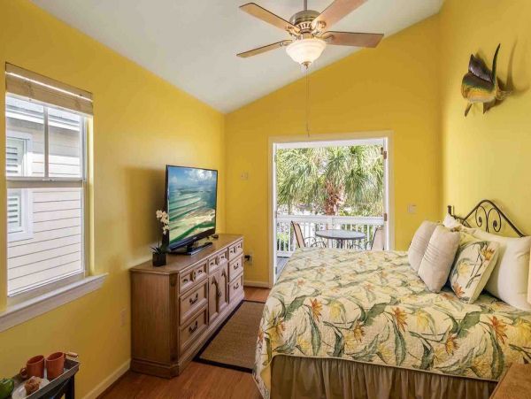 Key West Vacation Home Three Bedroom Walk to Beach