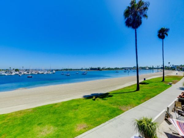 Mission Beach And Pacific Beach Condo 957924