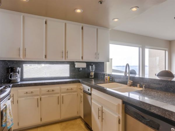 Mission Beach And Pacific Beach Condo 957926