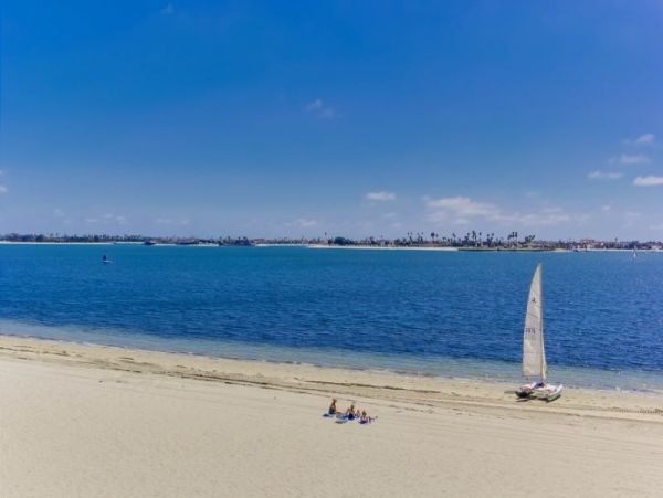 Mission Beach And Pacific Beach Condo 957926