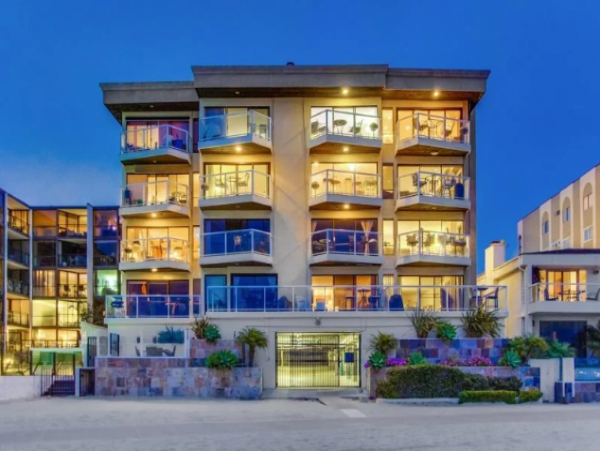 San Diego Condo: Waterfront Retreat with Stunning Bay Views