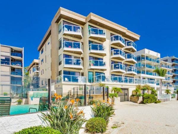 San Diego Condo: Waterfront Retreat with Stunning Bay Views