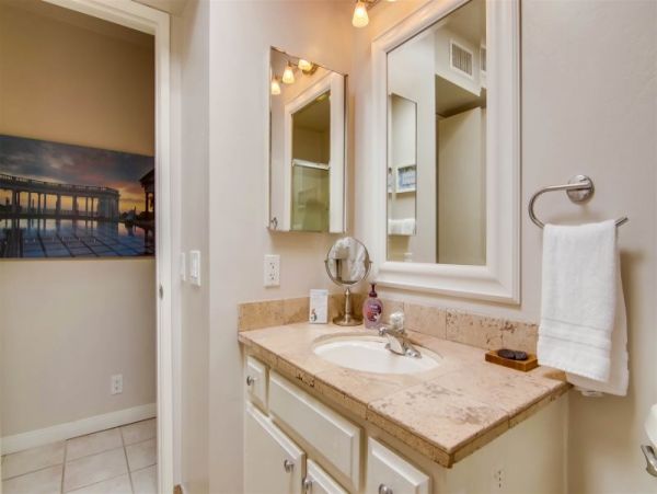 Mission Beach And Pacific Beach Condo 957932