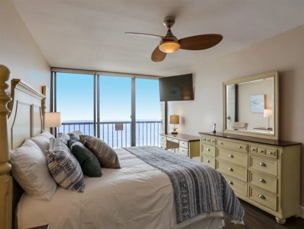 Mission Beach And Pacific Beach Condo 957940