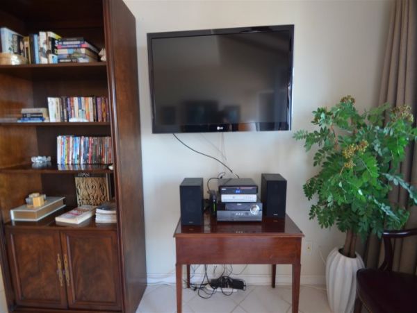 Los Angeles Condo 957943