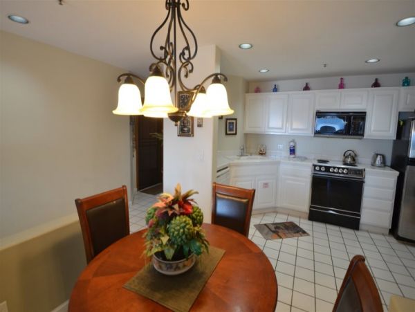 Los Angeles Condo 957943