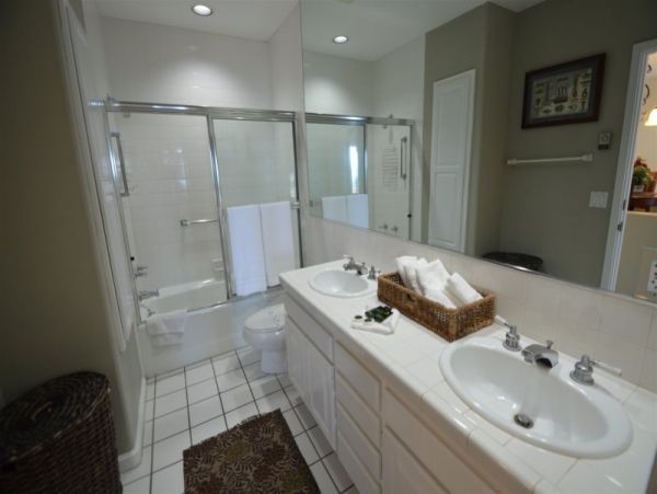 Los Angeles Condo 957943