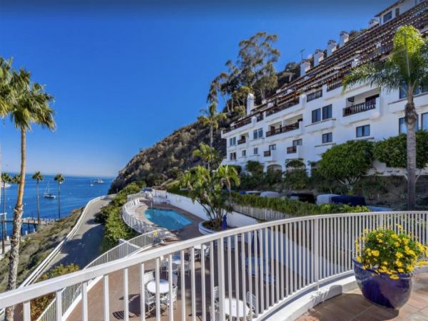 Los Angeles Condo 957943