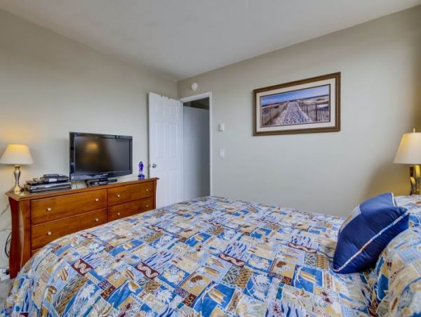 Mission Beach And Pacific Beach Condo 957946