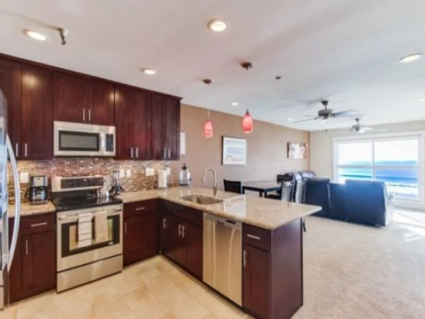 San Diego Getaway: Ocean Views, Pool, Near Attractions