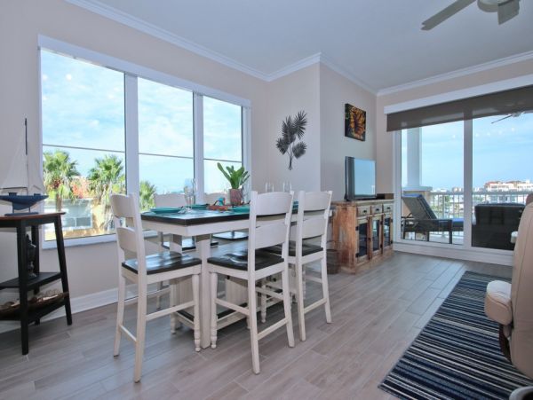 Three Bedroom Pet friendly Condo