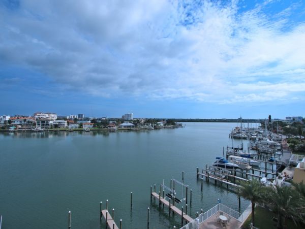 Three Bedroom Pet friendly Condo