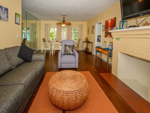 Clearwater Home 957979