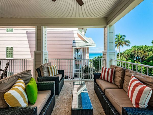 Stunning Vacation Home in Indian Rocks Beach Sleeps 12