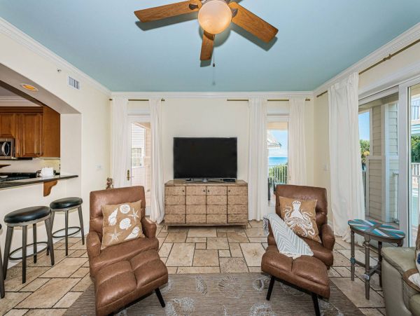 Stunning Vacation Home in Indian Rocks Beach Sleeps 12