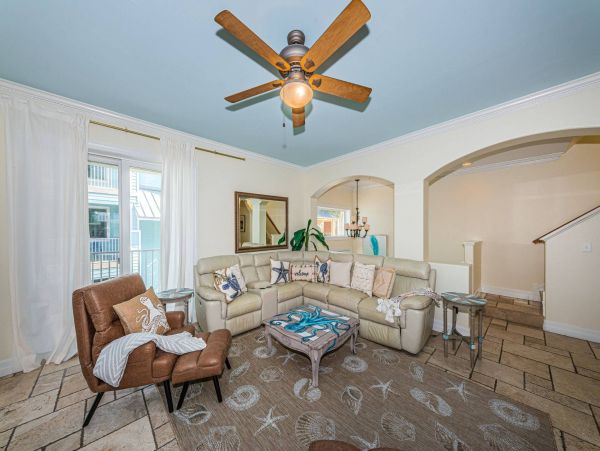 Stunning Vacation Home in Indian Rocks Beach Sleeps 12