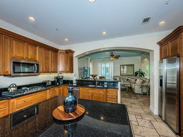 Stunning Vacation Home in Indian Rocks Beach Sleeps 12
