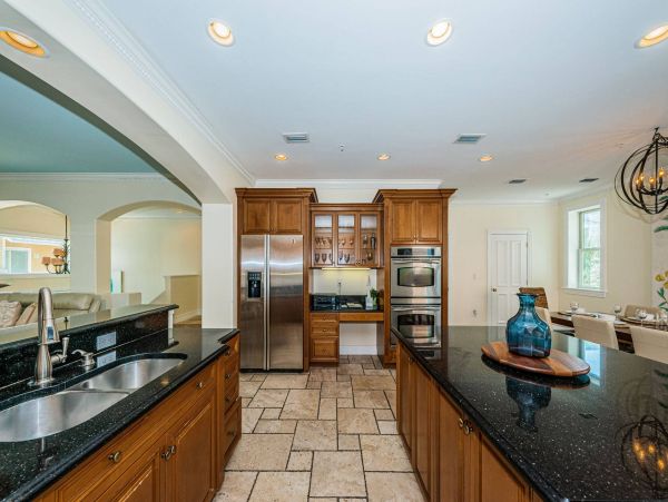 Stunning Vacation Home in Indian Rocks Beach Sleeps 12