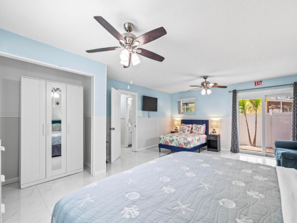 Spacious Indian Rocks Beach Retreat with Private Pool for Large Gatherings
