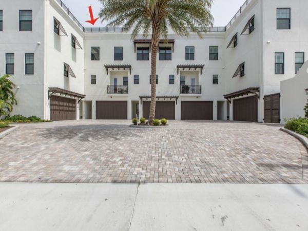 Clearwater Condo 957983