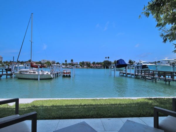 Clearwater Condo 957983