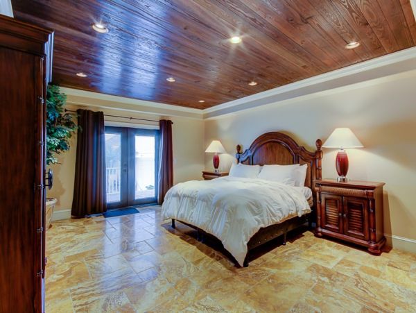 Clearwater Condo 957988